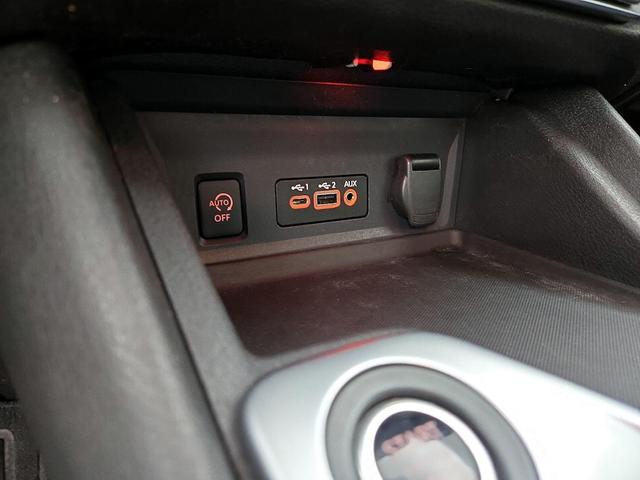 Photo of 2024 Gray Nissan Sentra