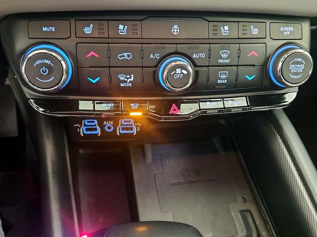 Photo of 2022 Gray Dodge Durango