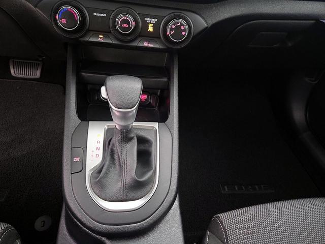 Photo of 2024 White Kia Forte