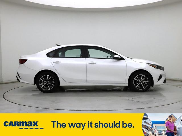 Photo of 2024 White Kia Forte