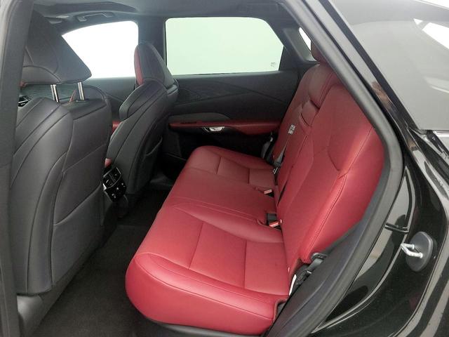 Photo of 2023 Black Lexus RX 350