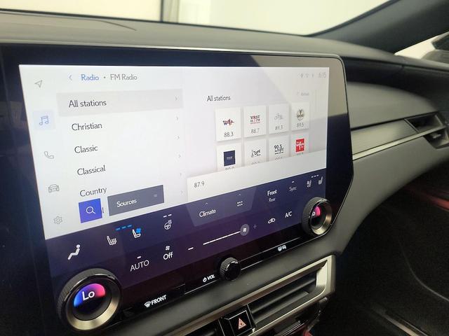 Photo of 2023 Black Lexus RX 350