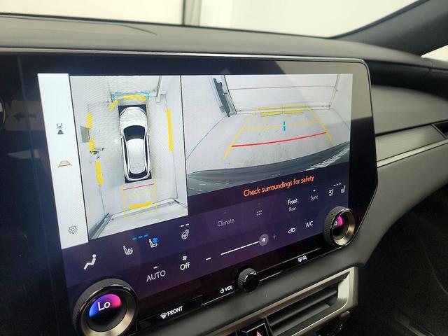 Photo of 2023 Black Lexus RX 350