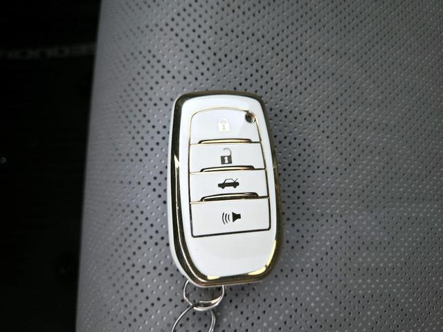 Photo of 2025 Gray Toyota Sequoia
