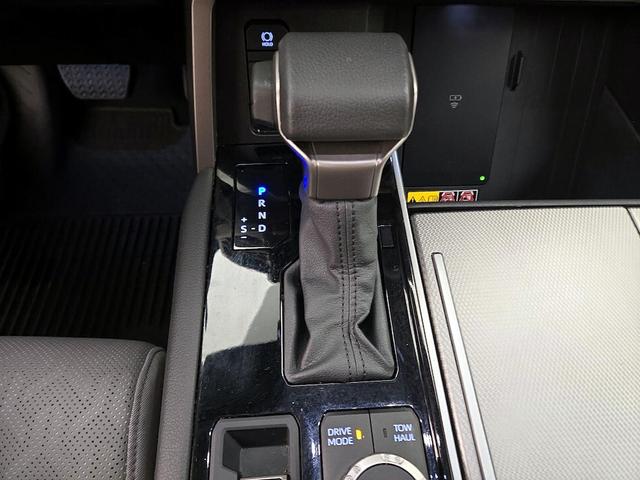 Photo of 2025 Gray Toyota Sequoia