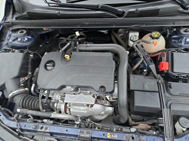 Photo of 2020 Blue Chevrolet Malibu