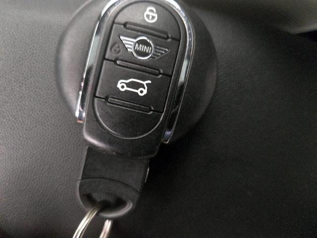 Photo of 2021 Black MINI Hardtop