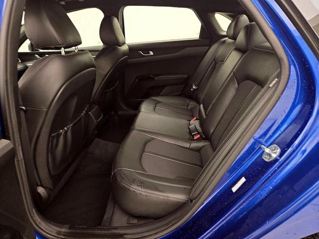 Photo of 2022 Blue Kia K5