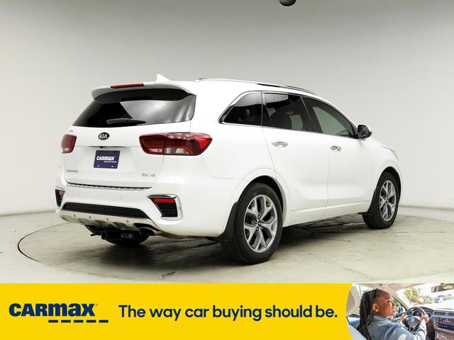 Photo of 2019 White Kia Sorento