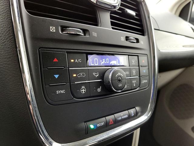 Photo of 2016 Black Chrysler Town & Country