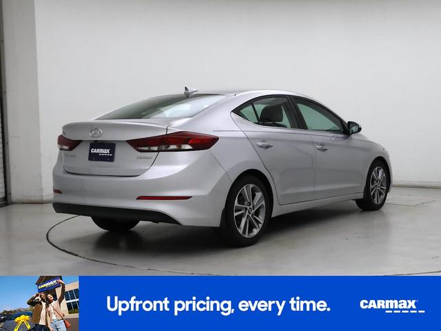 Photo of 2017 Silver Hyundai ELANTRA