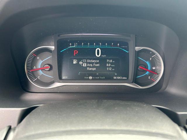 Photo of 2022 Gray Pearl Honda Pilot