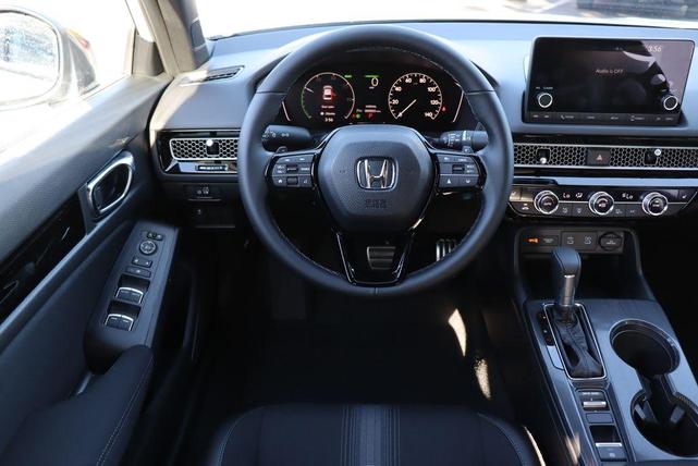 Photo of 2025 Platinum White Pearl Honda Civic Hybrid