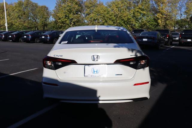 Photo of 2025 Platinum White Pearl Honda Civic Hybrid