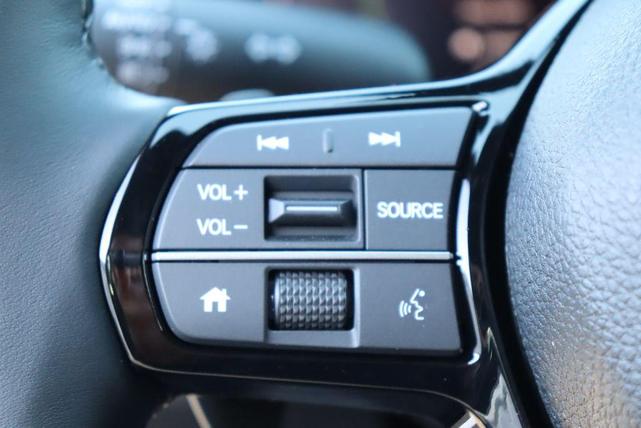 Photo of 2025 Platinum White Pearl Honda Civic Hybrid