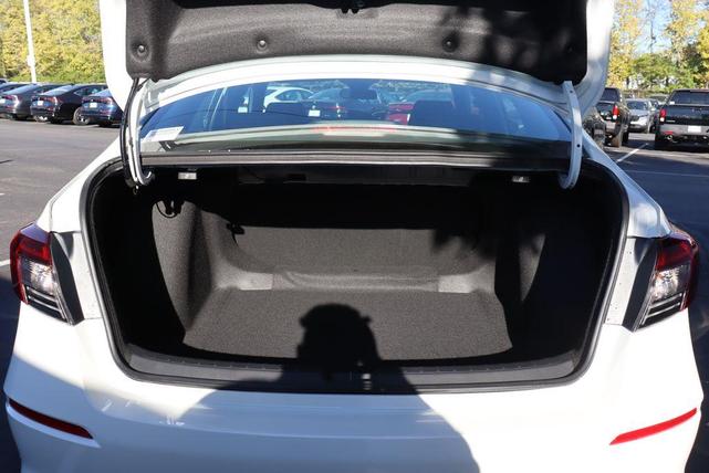 Photo of 2025 Platinum White Pearl Honda Civic Hybrid