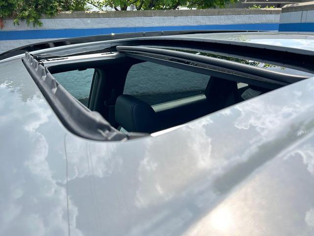 Photo of 2026 Urban Gray Pearl Honda CR-V Hybrid