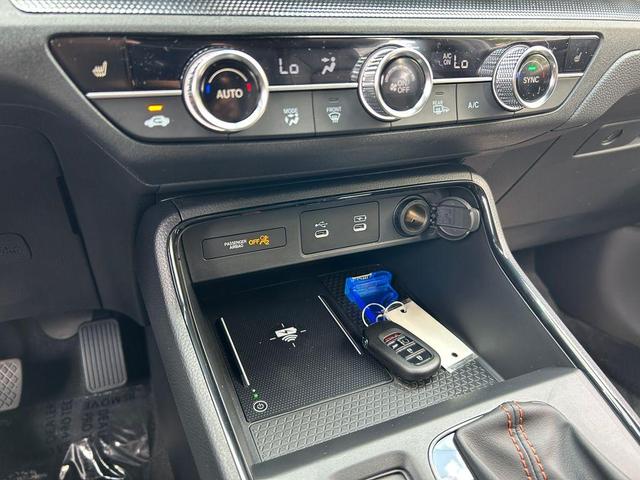 Photo of 2026 Urban Gray Pearl Honda CR-V Hybrid