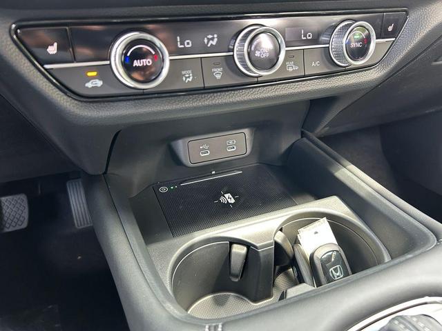 Photo of 2026 Urban Gray Pearl Honda HR-V