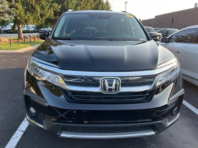 Photo of 2022 Crystal Black Pearl Honda Pilot