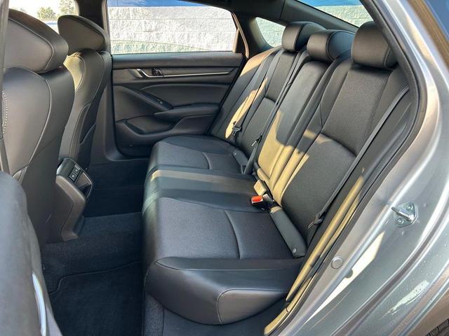 Photo of 2022 Silver Metallic Honda Accord