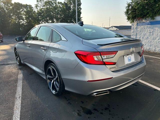Photo of 2022 Silver Metallic Honda Accord