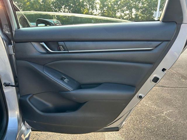 Photo of 2022 Silver Metallic Honda Accord