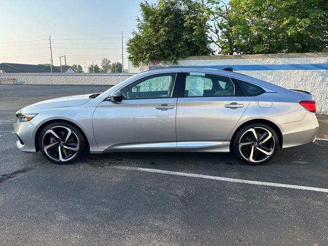Photo of 2022 Silver Metallic Honda Accord