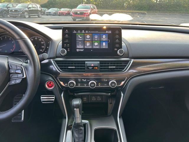 Photo of 2022 Silver Metallic Honda Accord