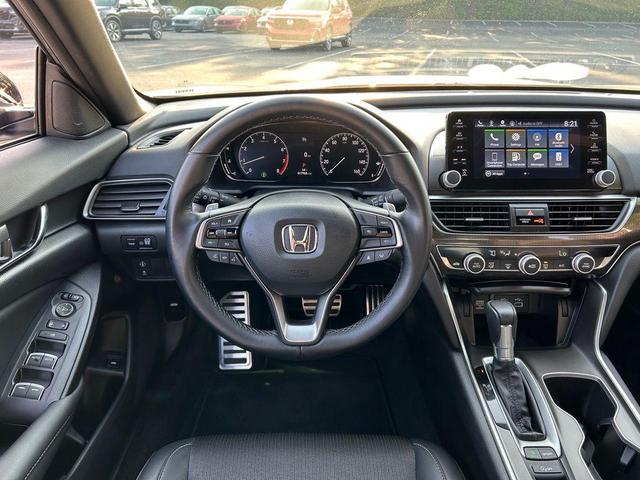 Photo of 2022 Silver Metallic Honda Accord