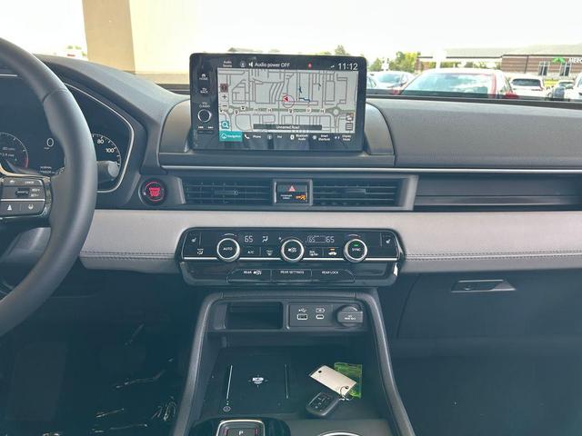 Photo of 2025 Obsidian Blue Pearl Honda Pilot