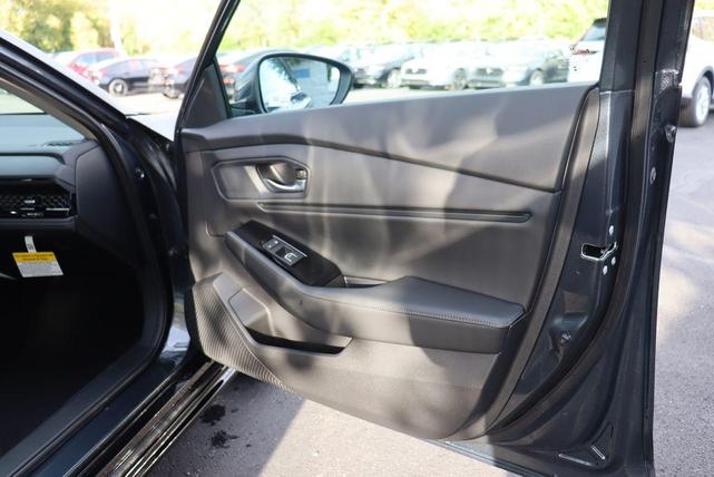 Photo of 2025 Gold Honda Accord Hybrid