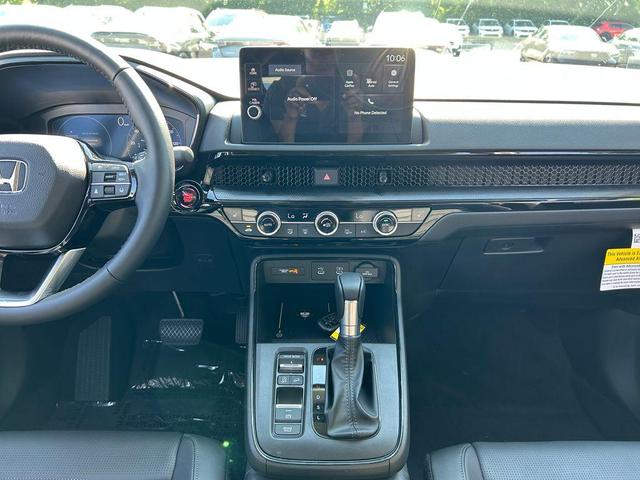Photo of 2026 Platinum White Pearl Honda CR-V