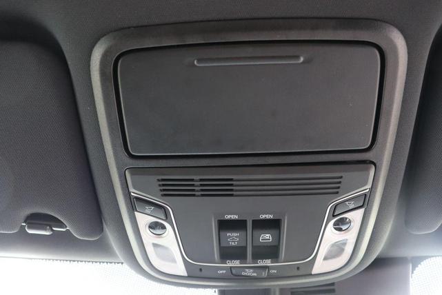 Photo of 2025 Modern Steel Metallic Honda Ridgeline