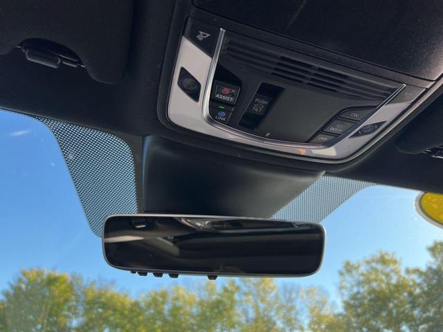 Photo of 2023 Platinum White Acura TLX