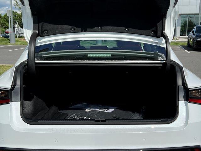Photo of 2025 Ultra White Lexus IS 500