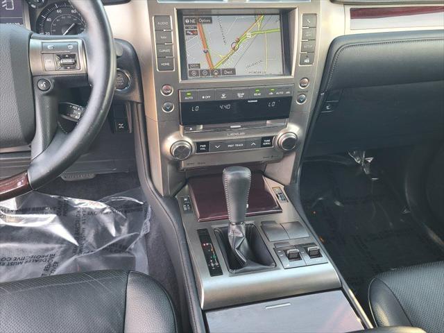 Photo of 2019 Gray Pearl Lexus GX 460
