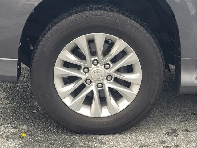 Photo of 2019 Gray Pearl Lexus GX 460