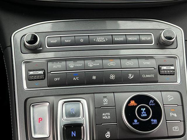 Photo of 2021 Hampton Gray Hyundai SANTA FE