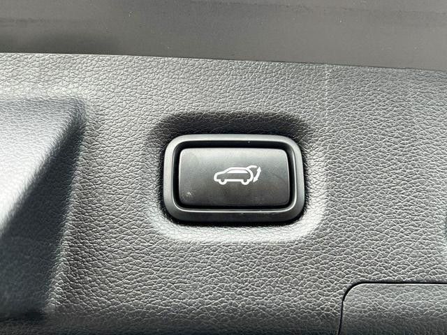 Photo of 2021 Hampton Gray Hyundai SANTA FE