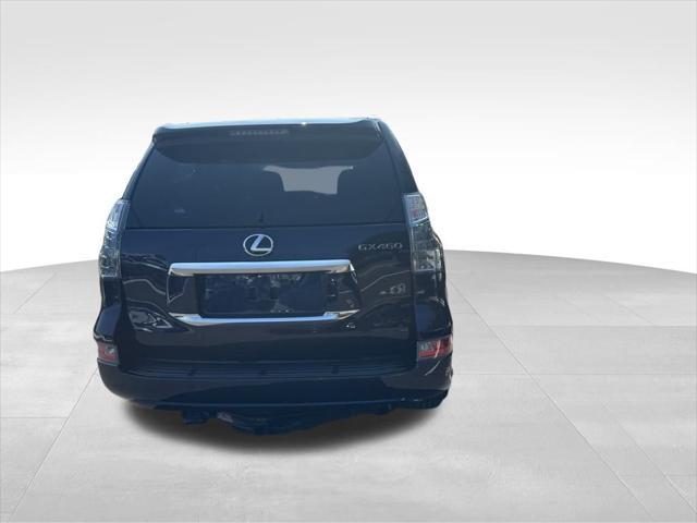 Photo of 2023 Mica Lexus GX 460