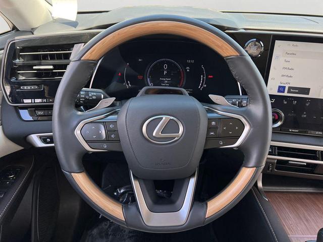 Photo of 2024 Eminent White Pearl Lexus RX 350