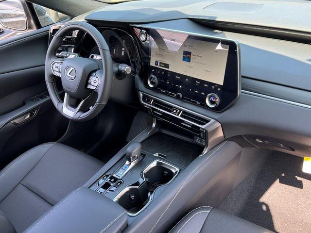 Photo of 2025 Cloudburst Gray Lexus RX 350