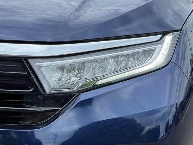 Photo of 2022 Crystal Black Pearl Honda Odyssey