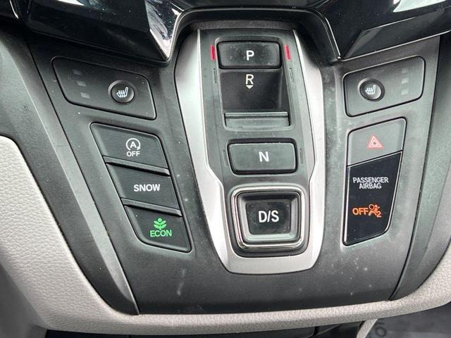 Photo of 2022 Crystal Black Pearl Honda Odyssey