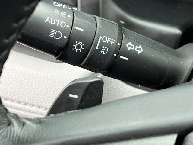 Photo of 2022 Crystal Black Pearl Honda Odyssey