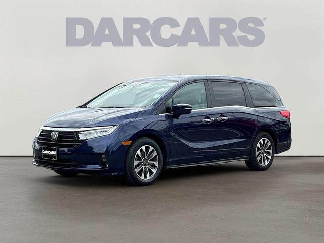Photo of 2022 Crystal Black Pearl Honda Odyssey