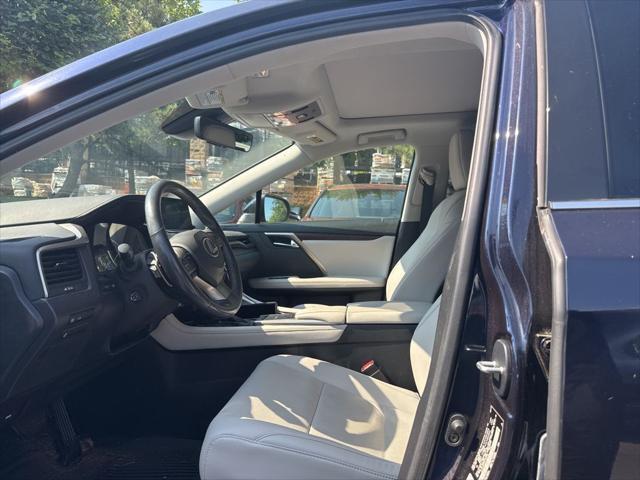Photo of 2022 Mica Lexus RX 350