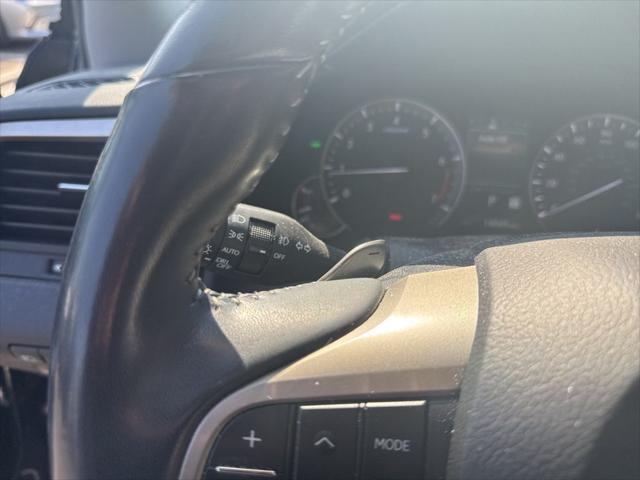 Photo of 2022 Mica Lexus RX 350