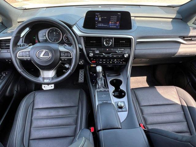 Photo of 2022 Ultra White Lexus RX 350